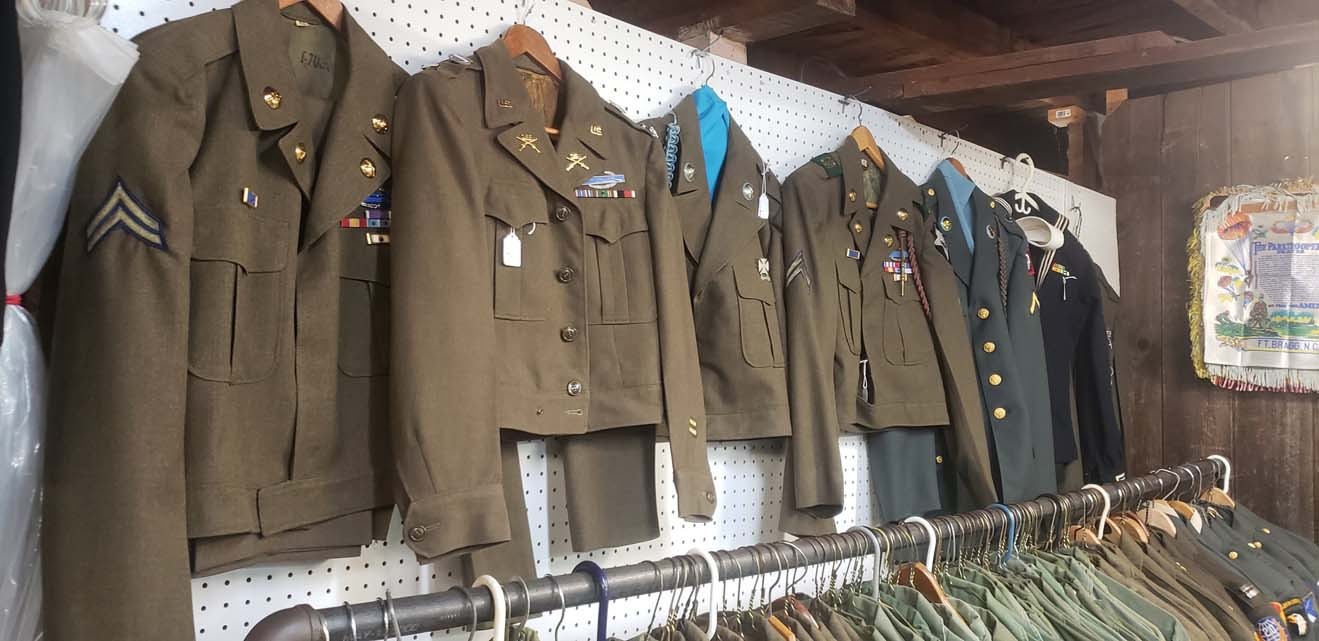 Common Mistakes to Avoid When Selling Military Collectibles
